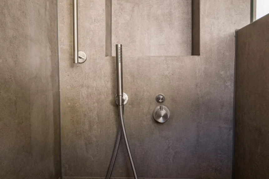 Showerhead